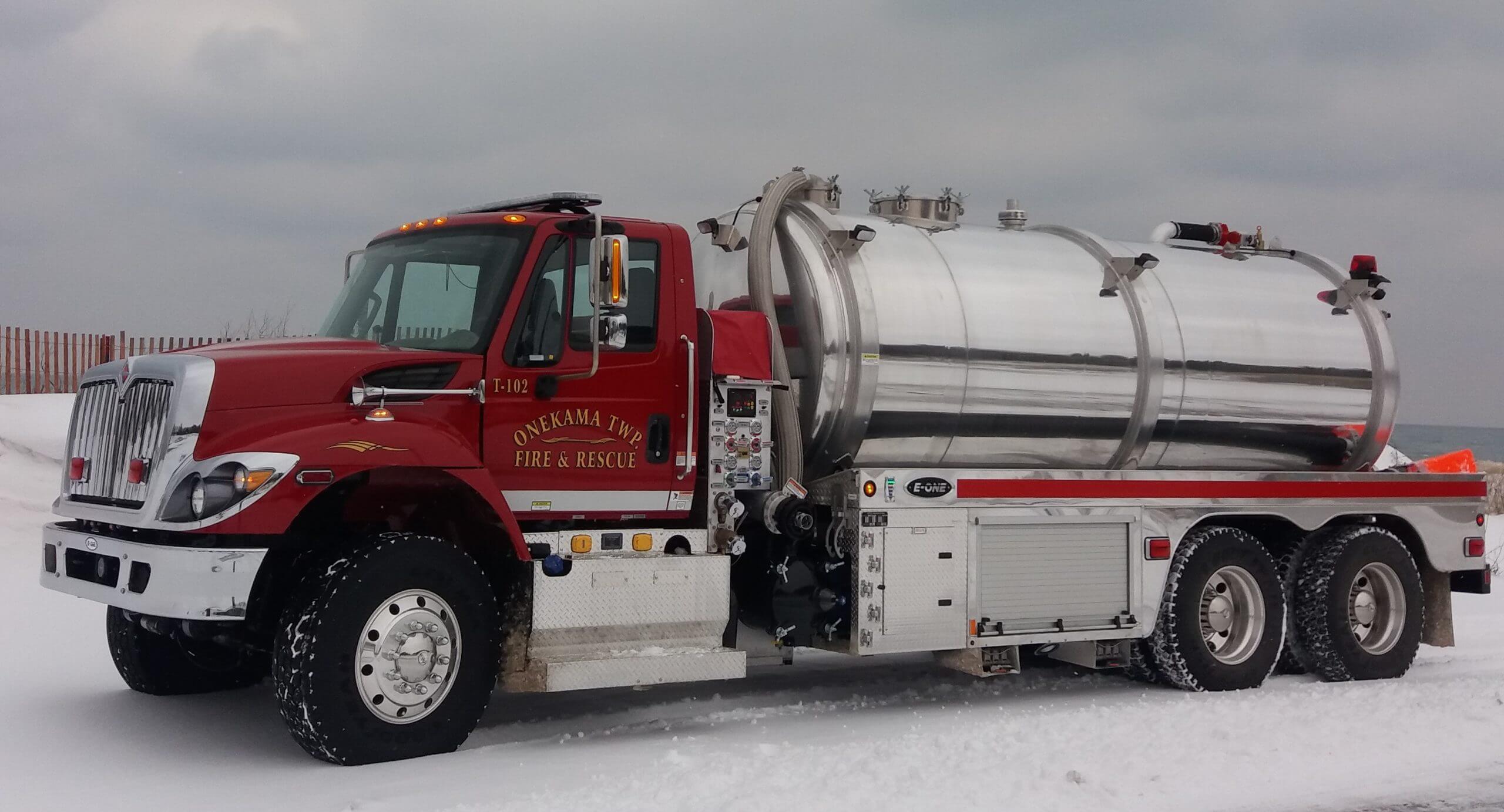 Water Master Vacuum Tanker EONE